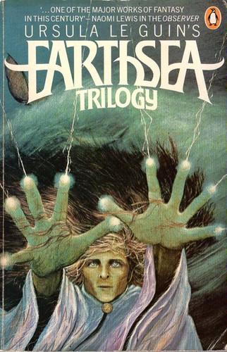 Ursula K. Le Guin, Rob Inglis: The Earthsea trilogy (1979, Penguin Books)